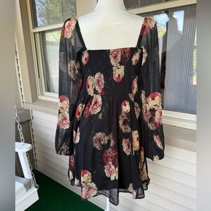 Express, Sweetheart, Floral Mini Dress!